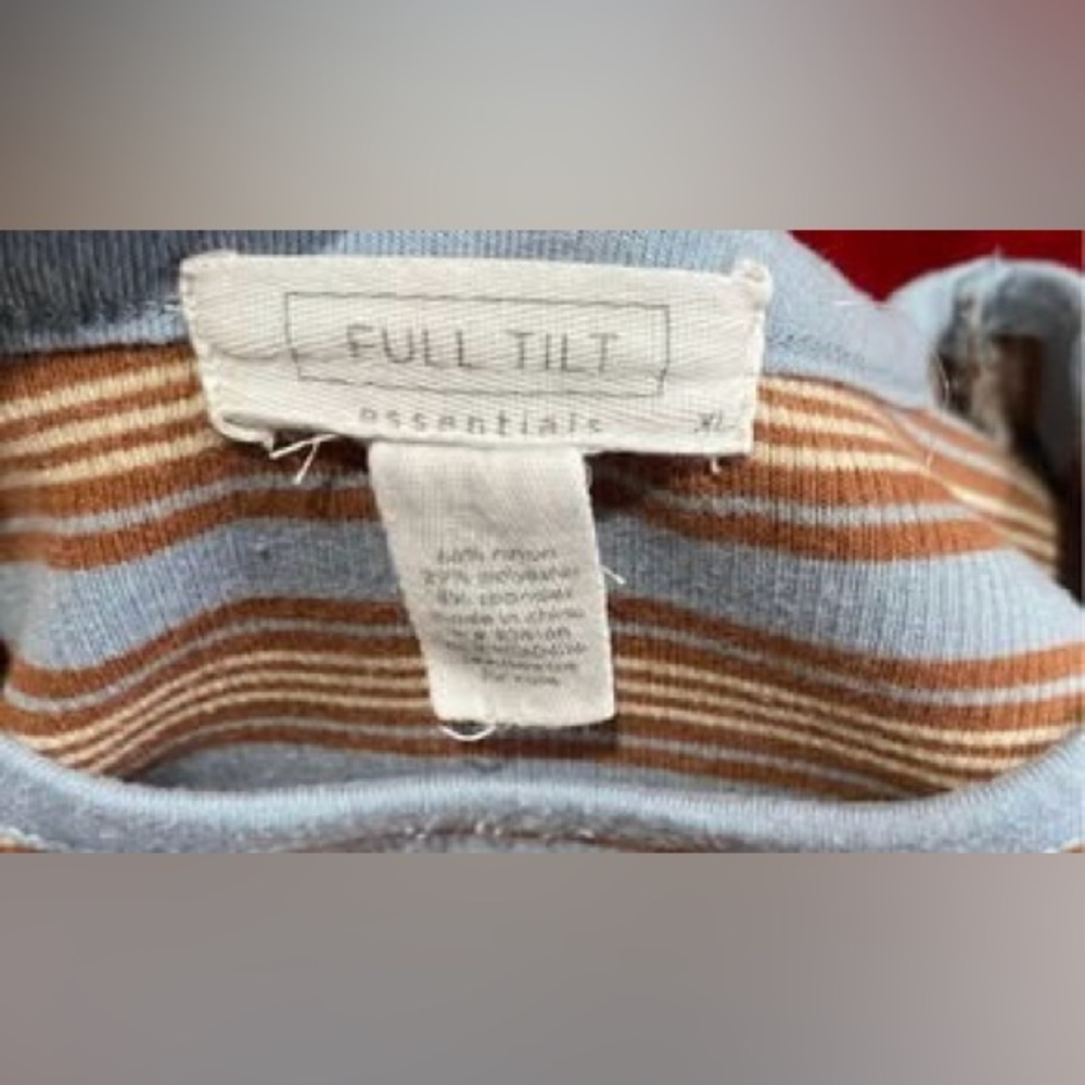 Like New XL Full Tilt Jr’s Shirt From Tilley’s Never dried N dyer PerfectLY CUTE - Picture 14 of 16